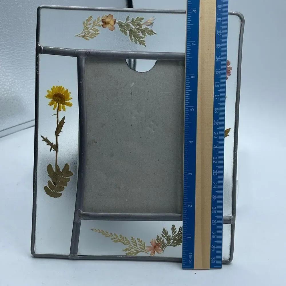 Vintage Worldmarket dried flower leaded rectangular picture frame